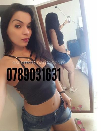 Escort Adrienne - Photo  4 №1564